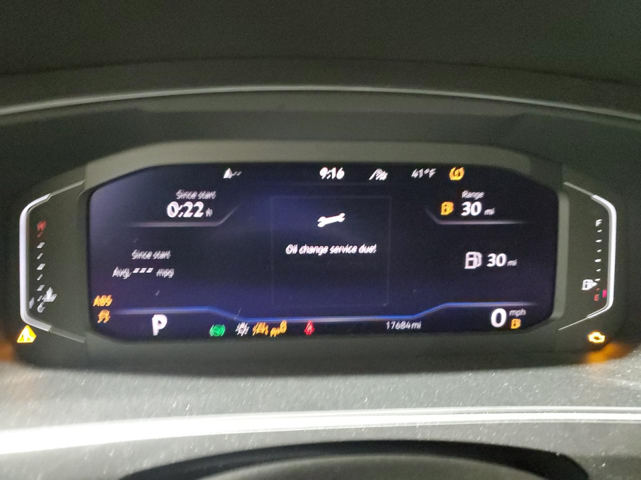 2021 Volkswagen Tiguan - Image 9