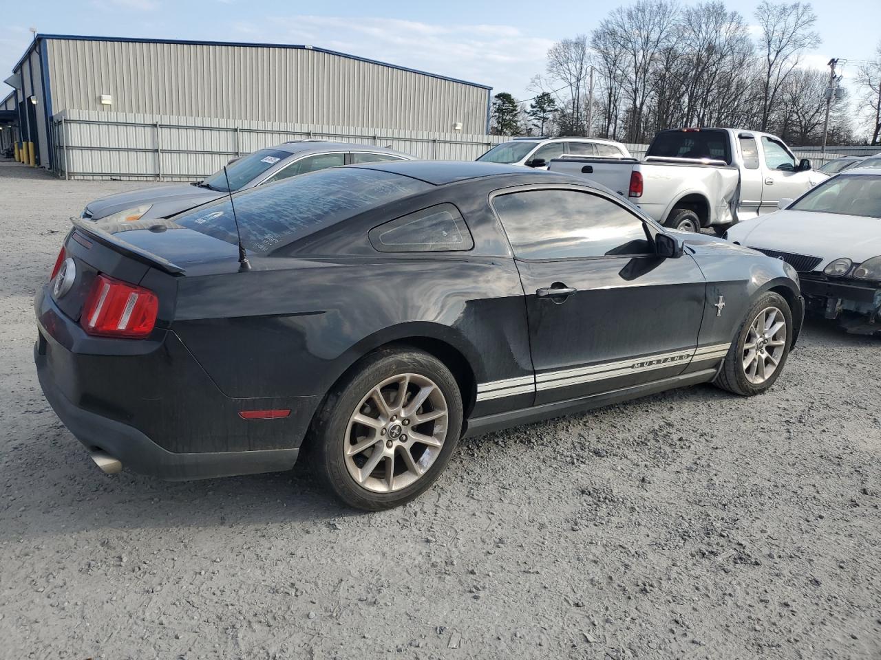 2011 Ford Mustang - Image 3