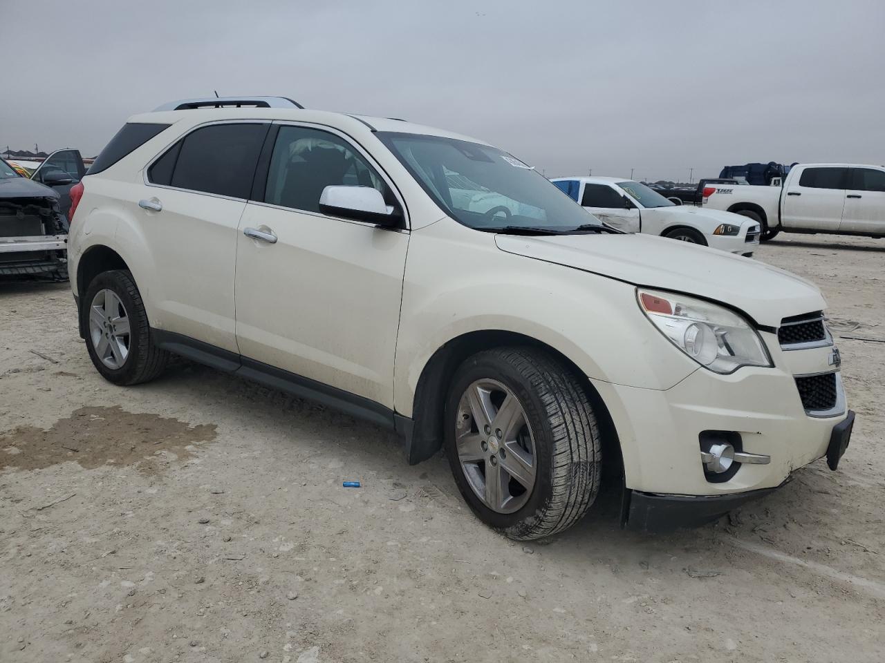 2015 Chevrolet Equinox - Image 4