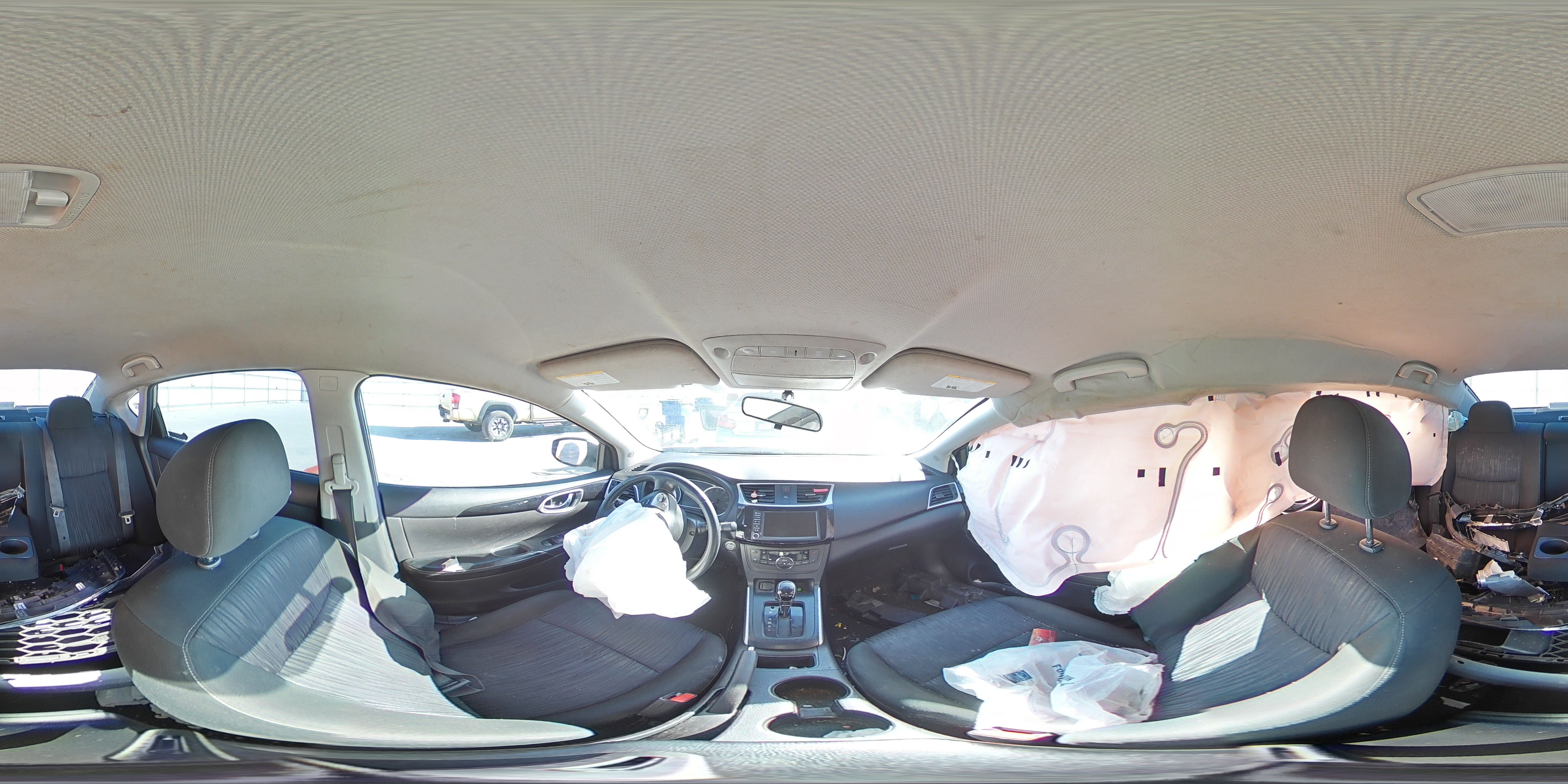 2019 Nissan Sentra - Image 13
