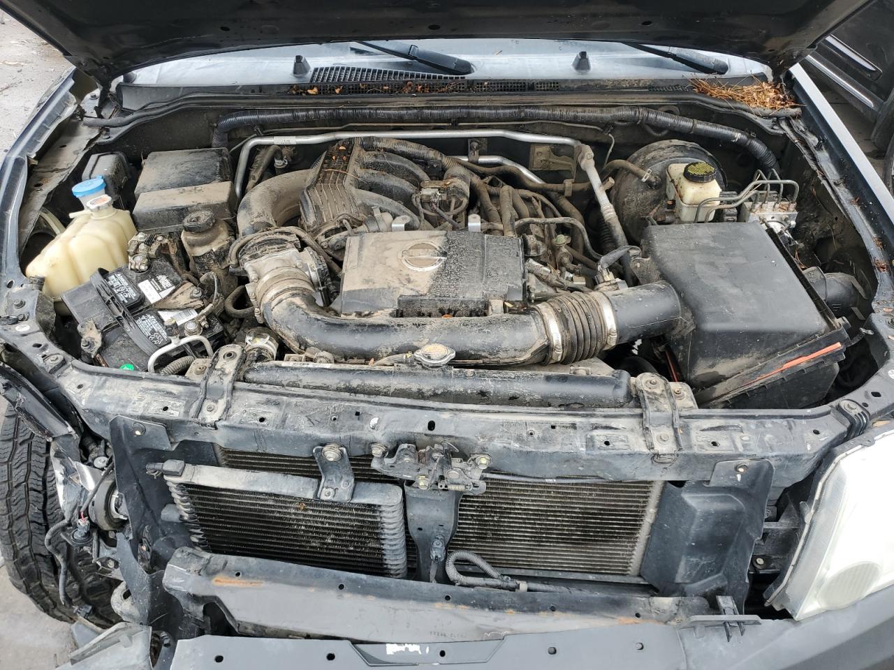 2015 Nissan XTerra - Image 13