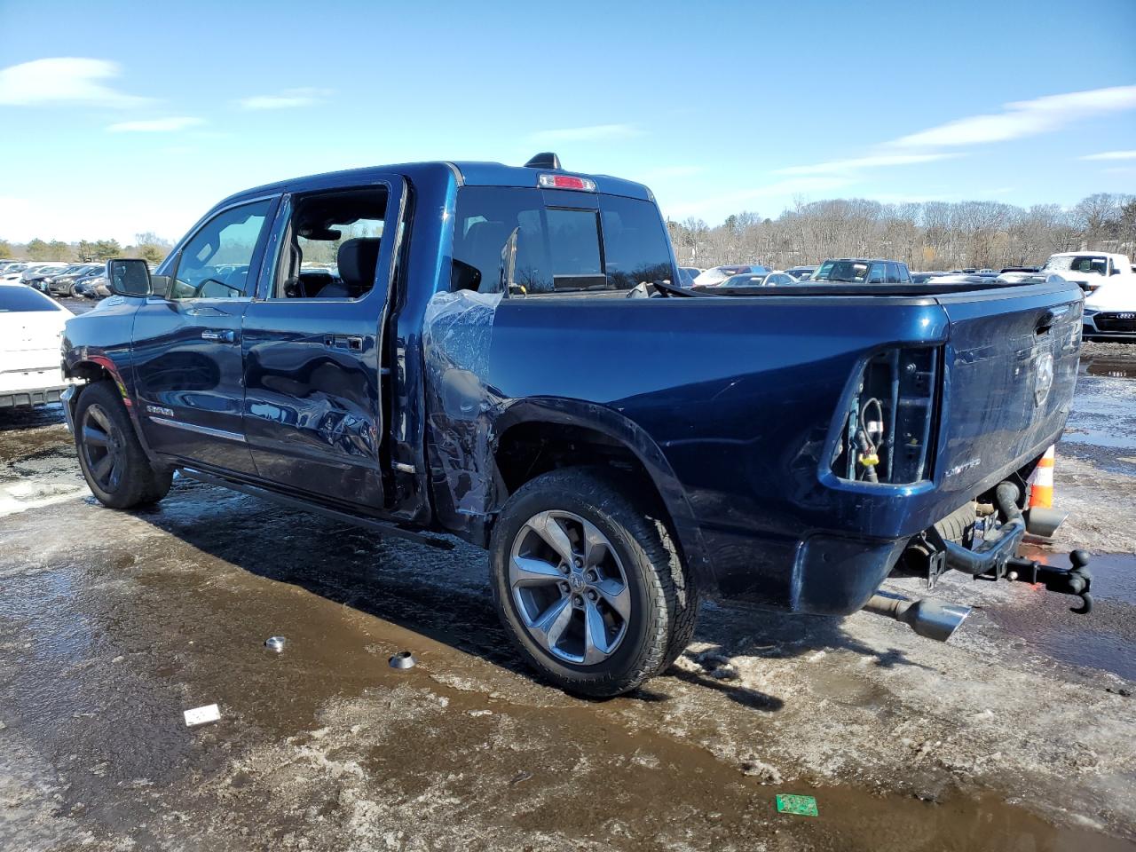 2019 RAM 1500 - Image 2