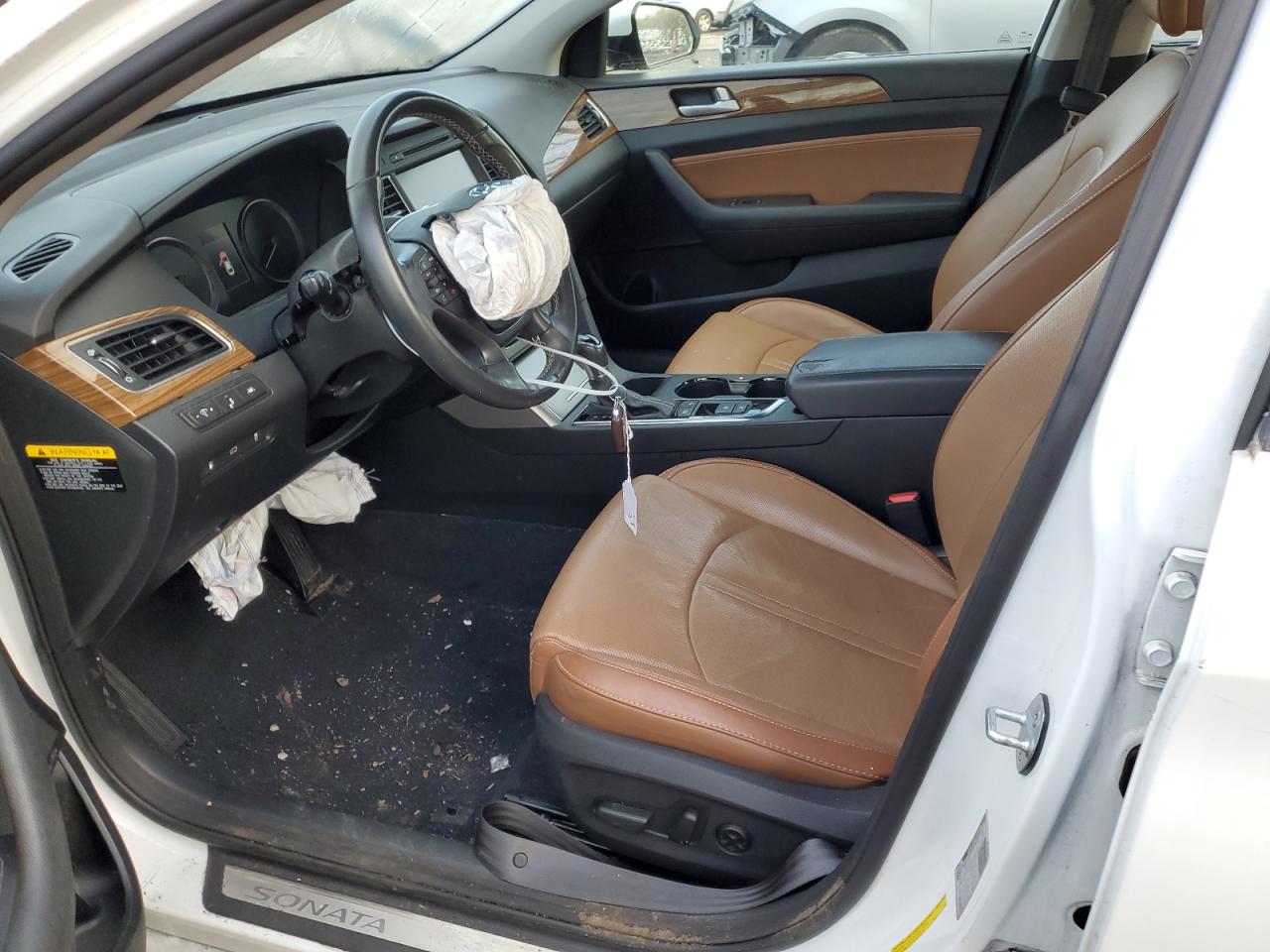 2015 Hyundai Sonata - Image 7