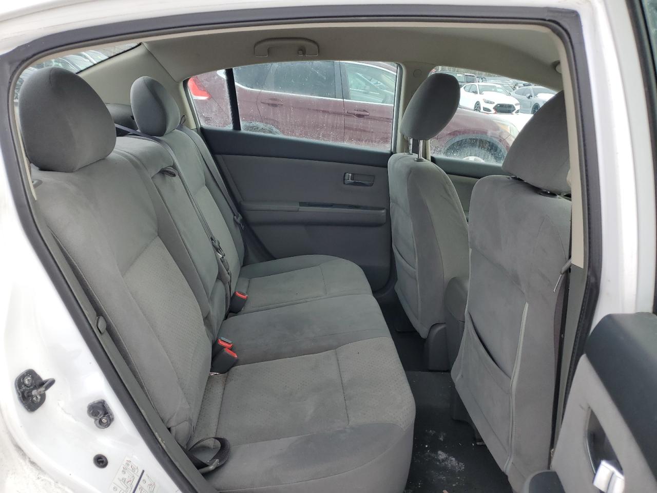 2009 Nissan Sentra - Image 10