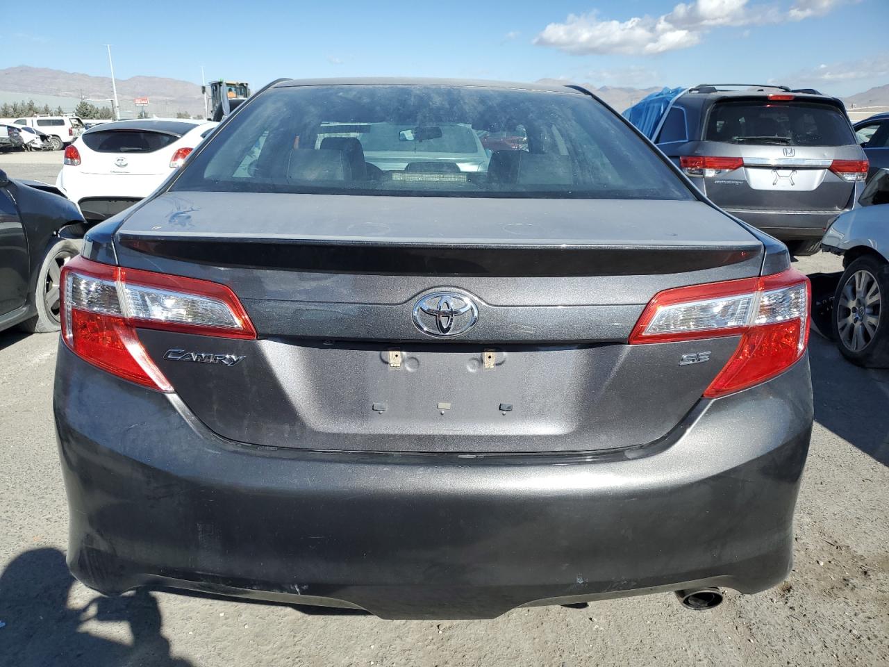 2014 Toyota Camry - Image 6