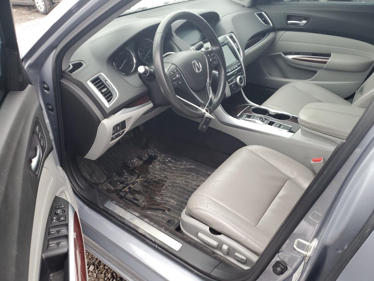 2015 Acura TLX - Image 8