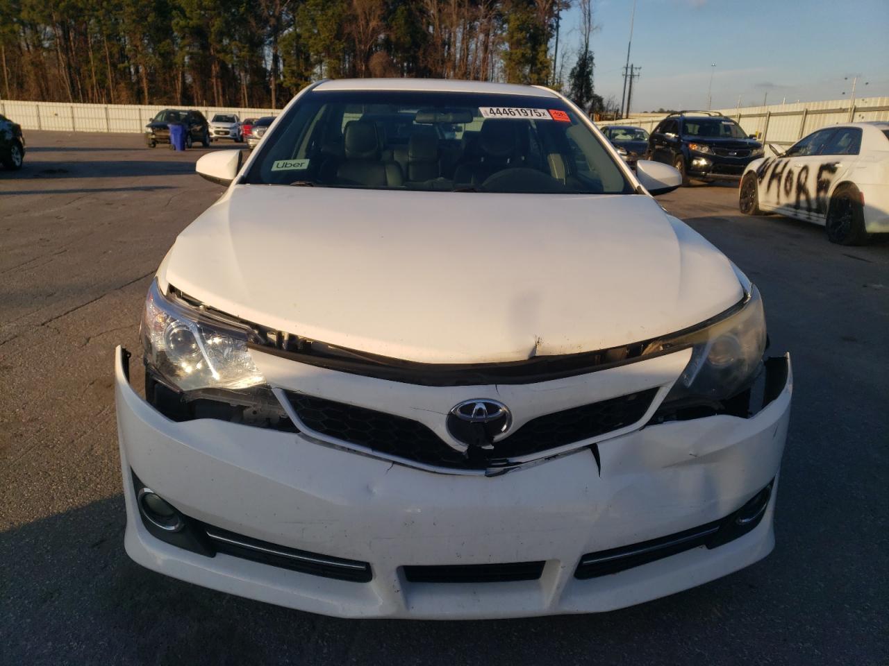 2014 Toyota Camry - Image 5