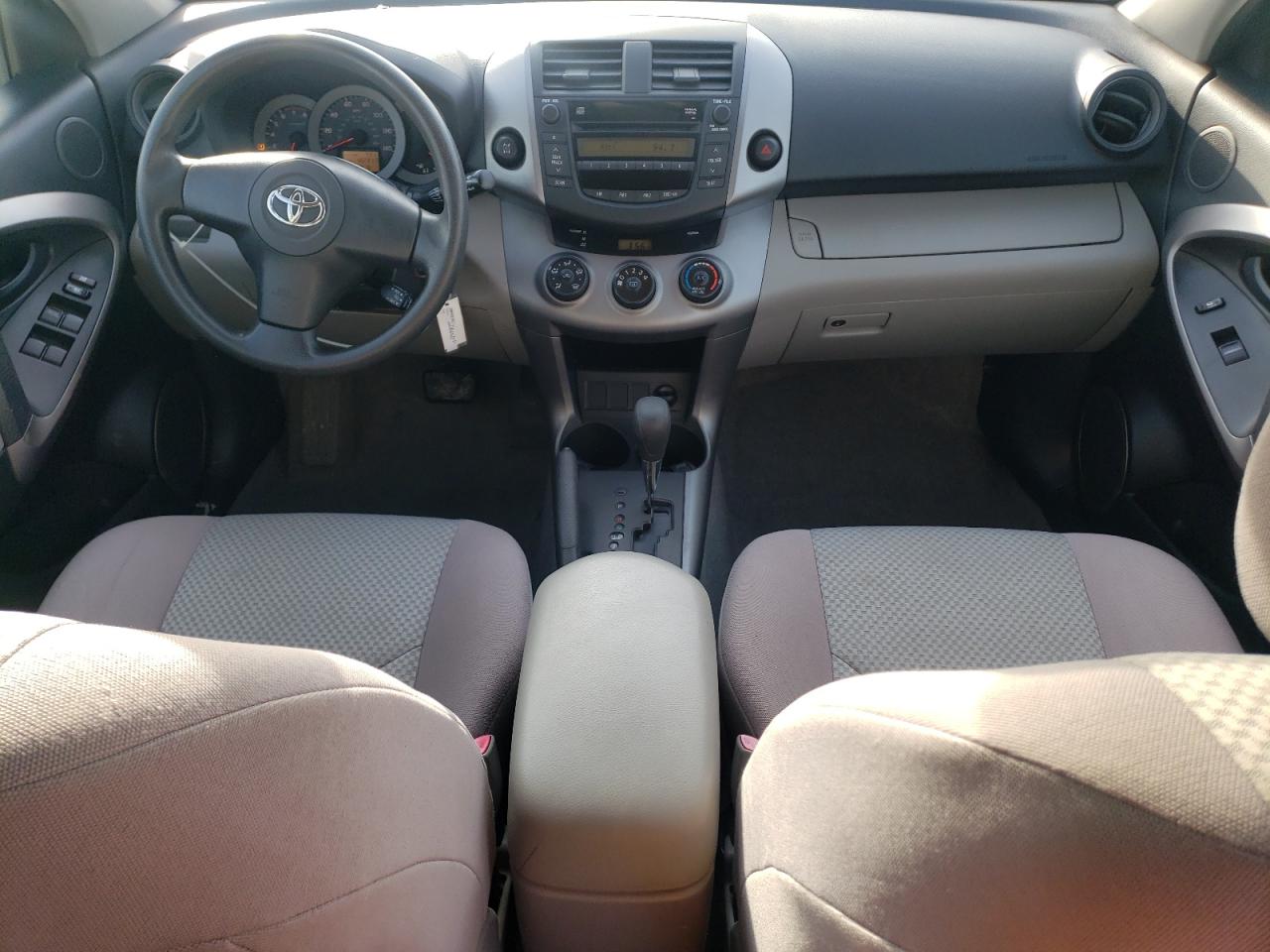 2006 Toyota RAV 4 - Image 8