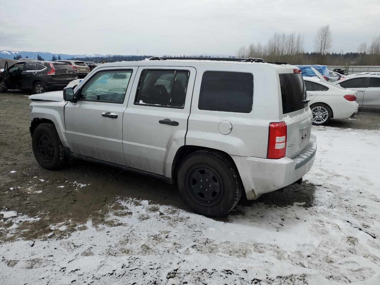 2008 Jeep Liberty (Patriot) - Image 2