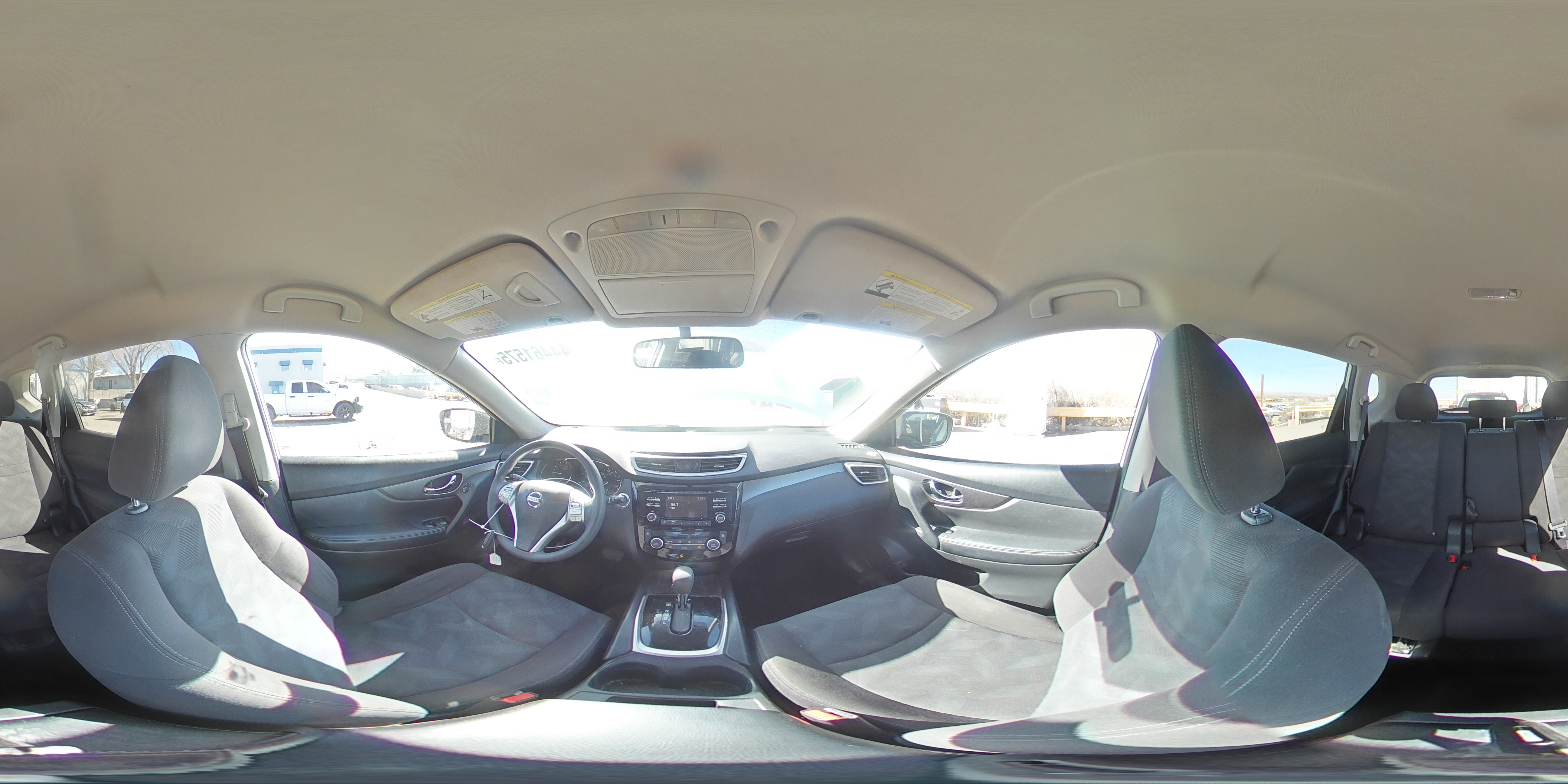 2016 Nissan Rogue - Image 13