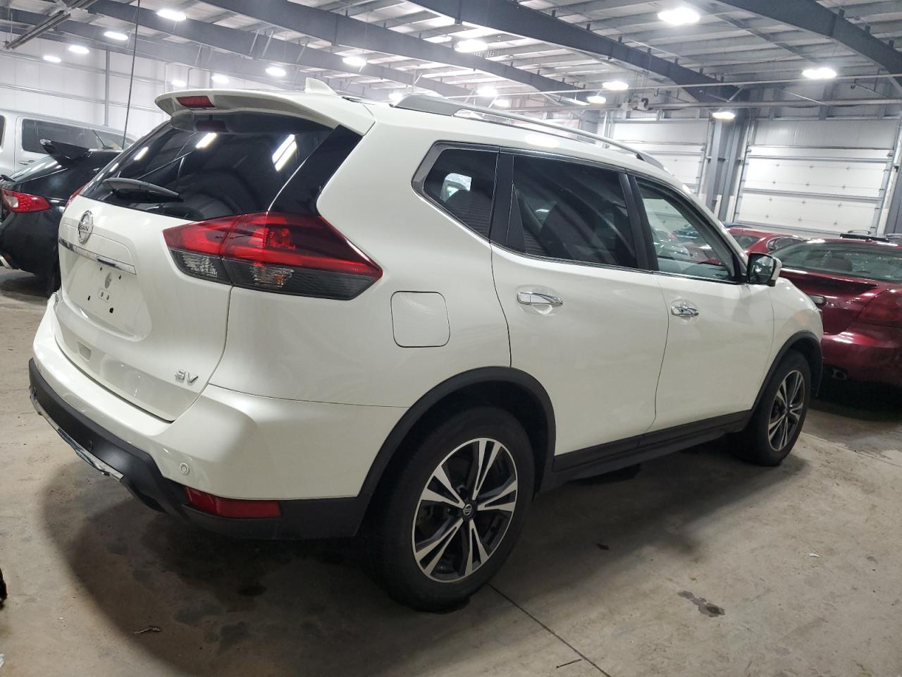 2020 Nissan Rogue - Image 3
