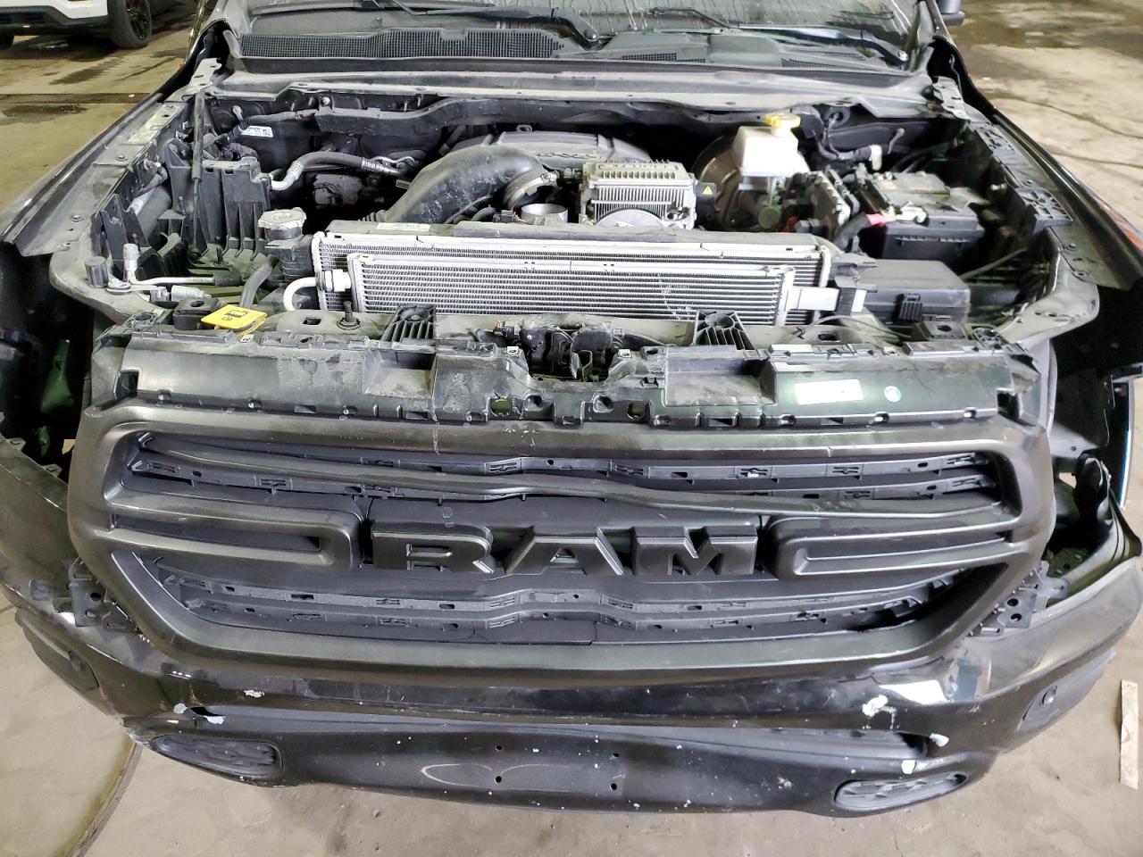 2022 RAM 1500 - Image 11
