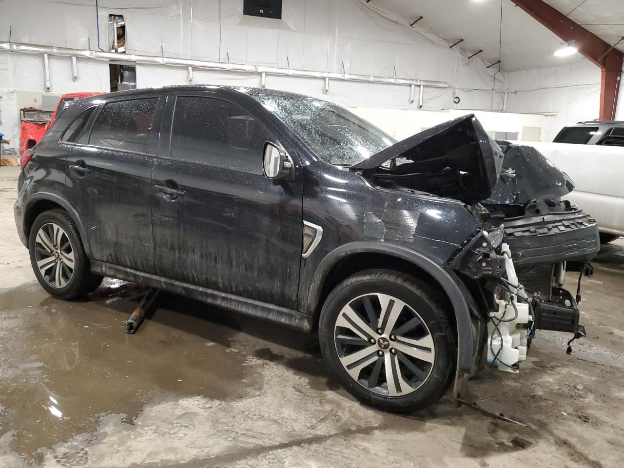 2021 Mitsubishi Outlander - Image 4