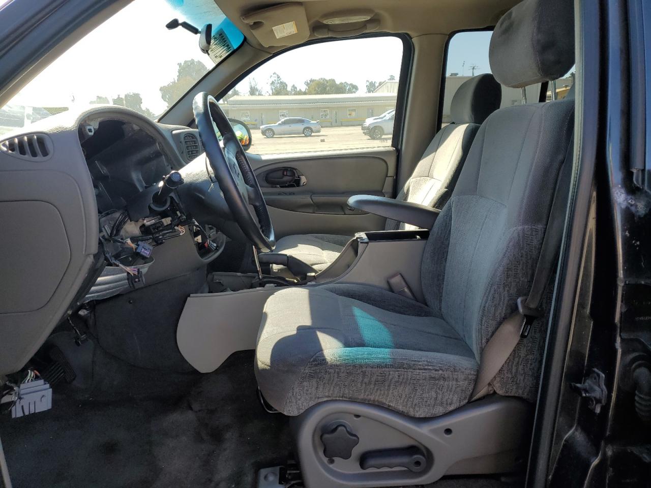 2003 Chevrolet TrailBlazer - Image 7