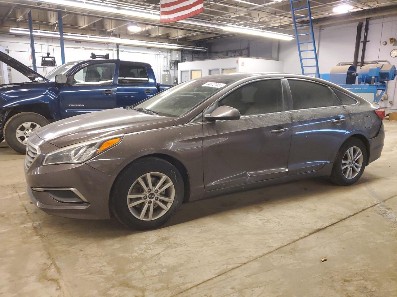 2017 Hyundai Sonata - Image 1