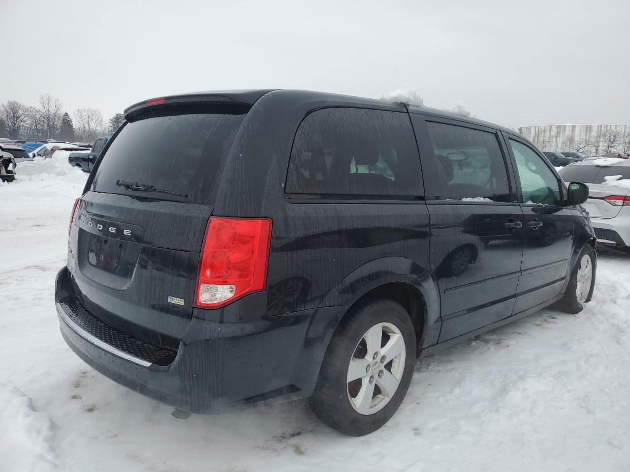 2013 Dodge Caravan - Image 3