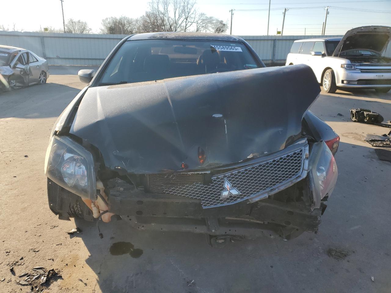 2011 Mitsubishi Galant - Image 5
