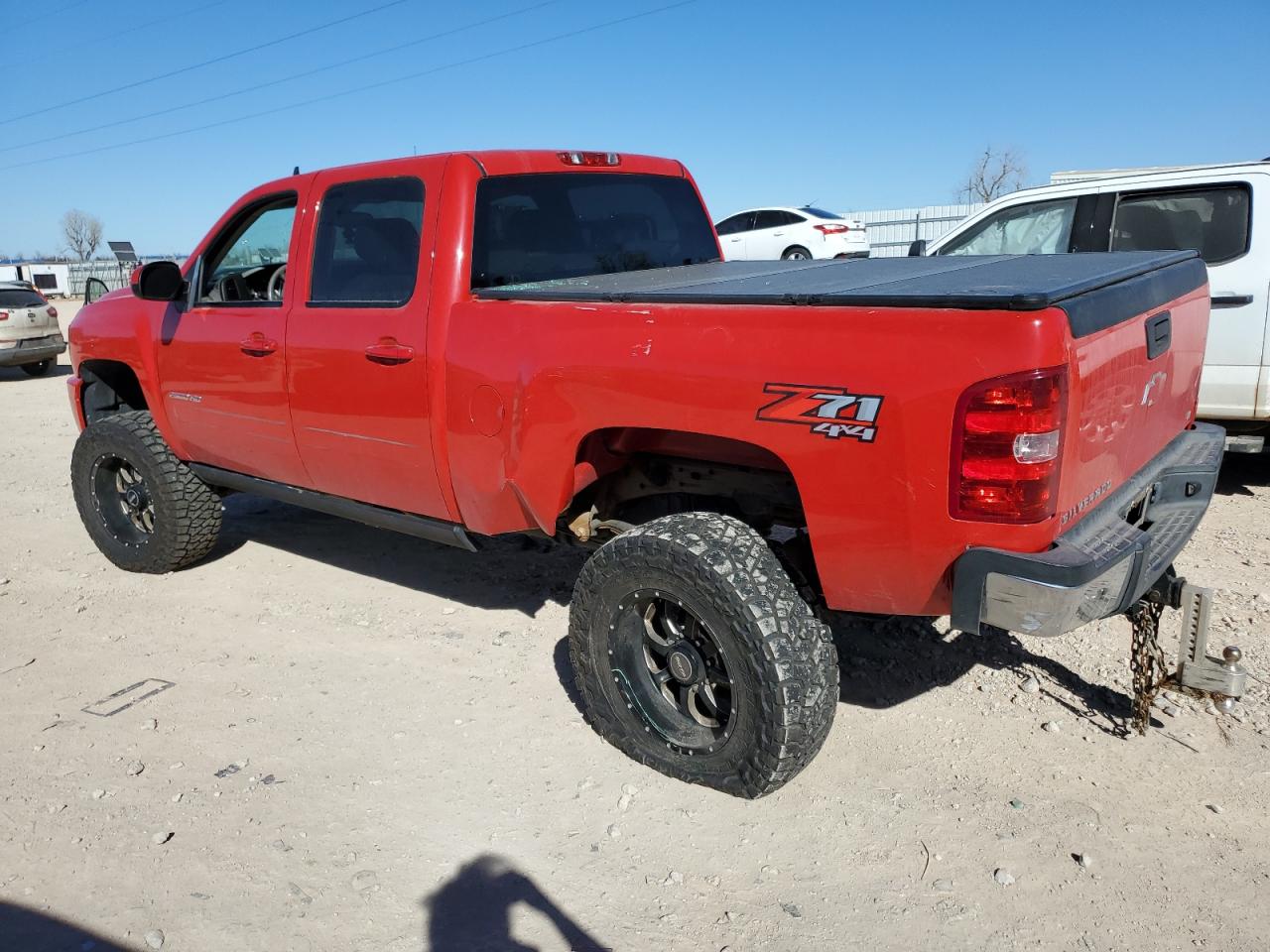 2012 Chevrolet Silverado - Image 2