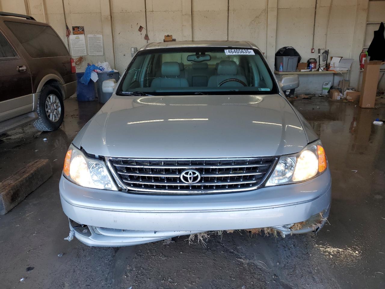 2003 Toyota Avalon - Image 5