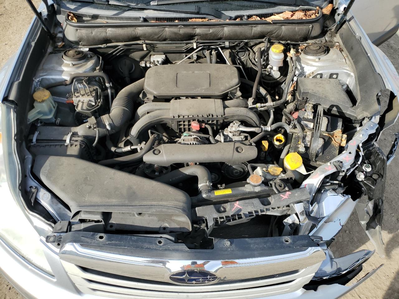 2012 Subaru Outback - Image 14