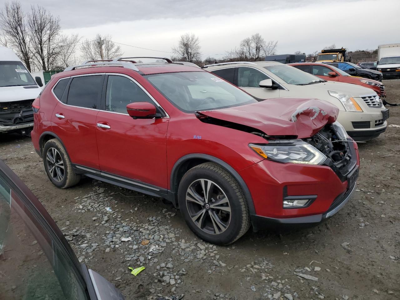 2017 Nissan Rogue - Image 4