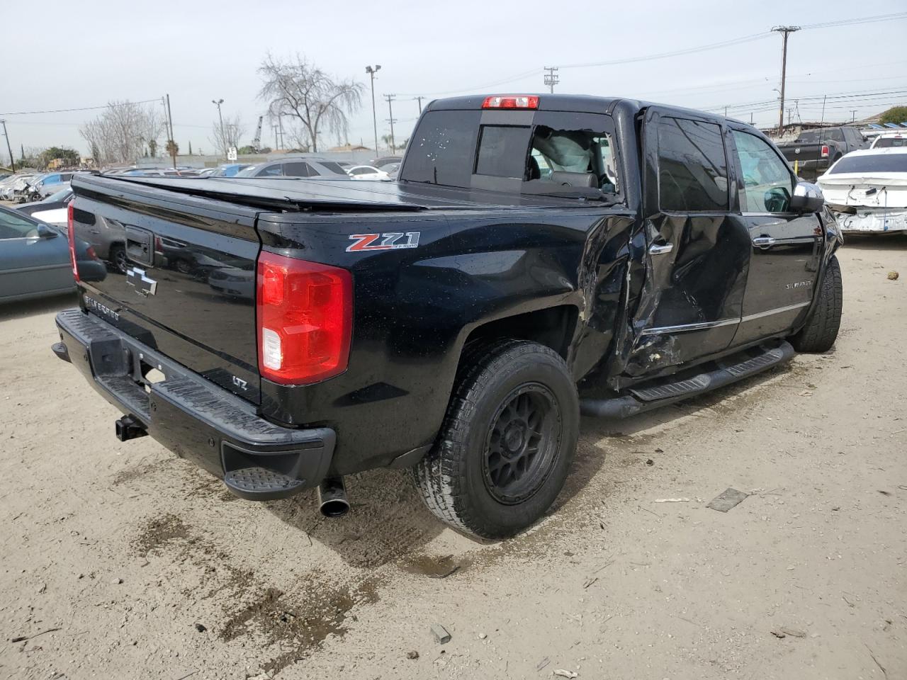 2016 Chevrolet Silverado - Image 3