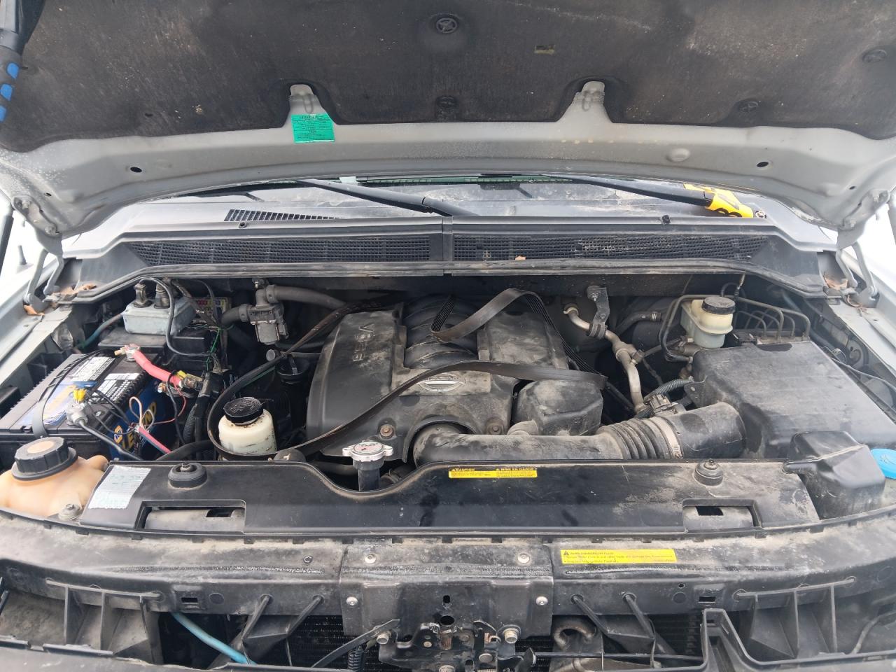 2005 Nissan Titan - Image 11