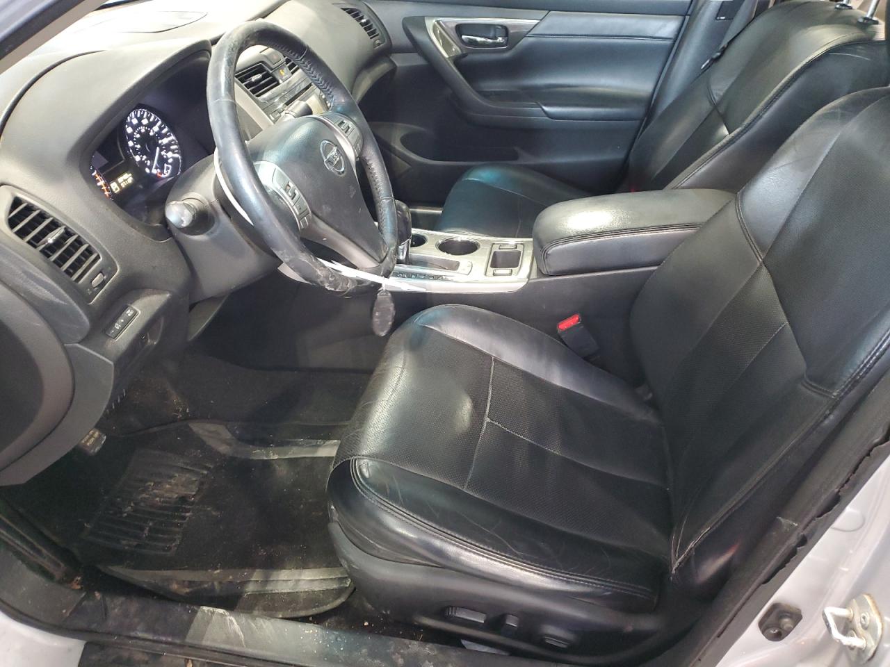 2014 Nissan Altima - Image 7