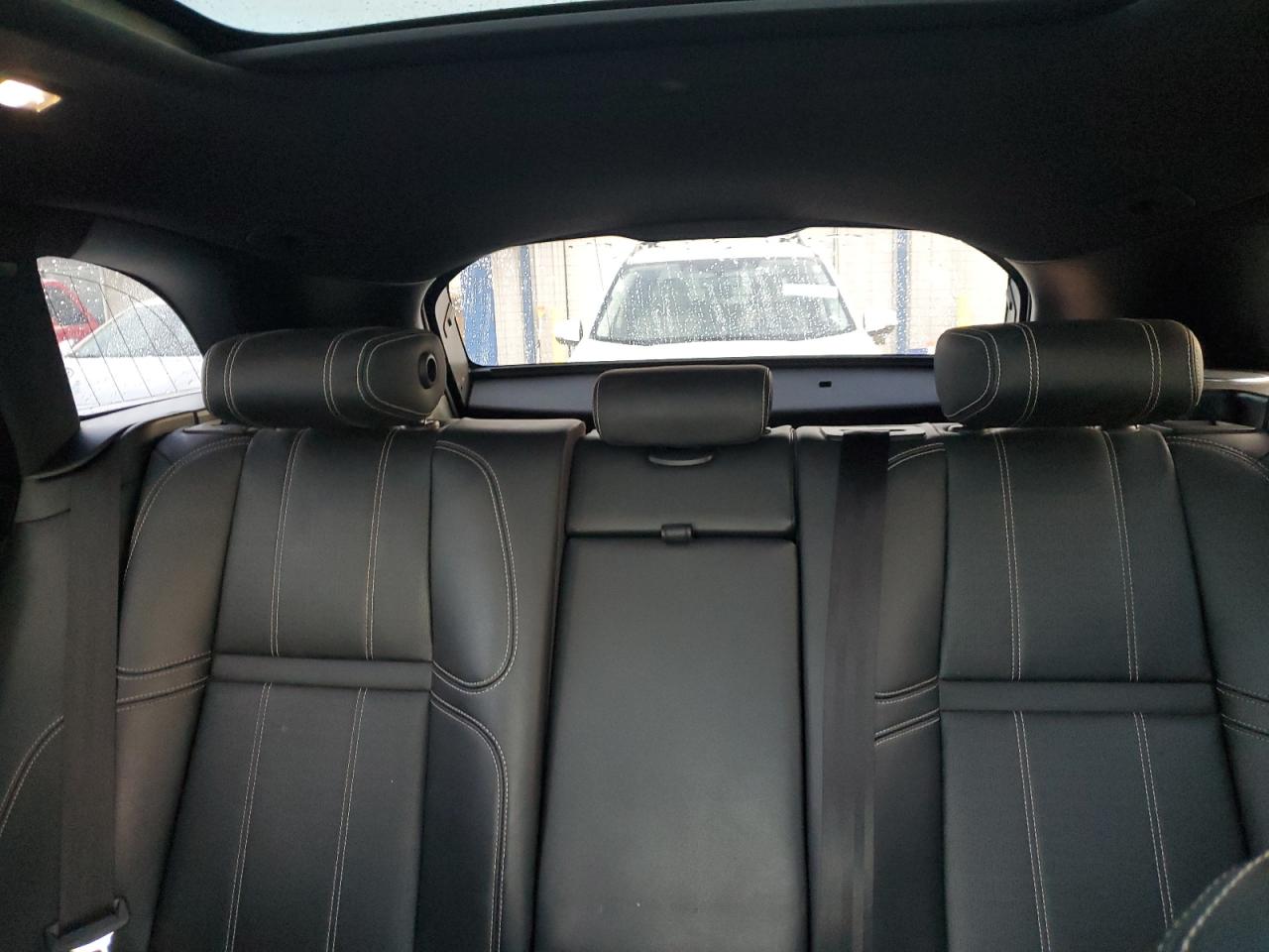2018 Land Rover Range Rover - Image 10