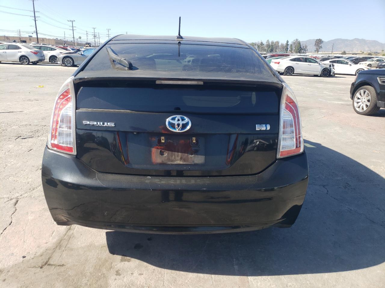 2013 Toyota Prius - Image 6