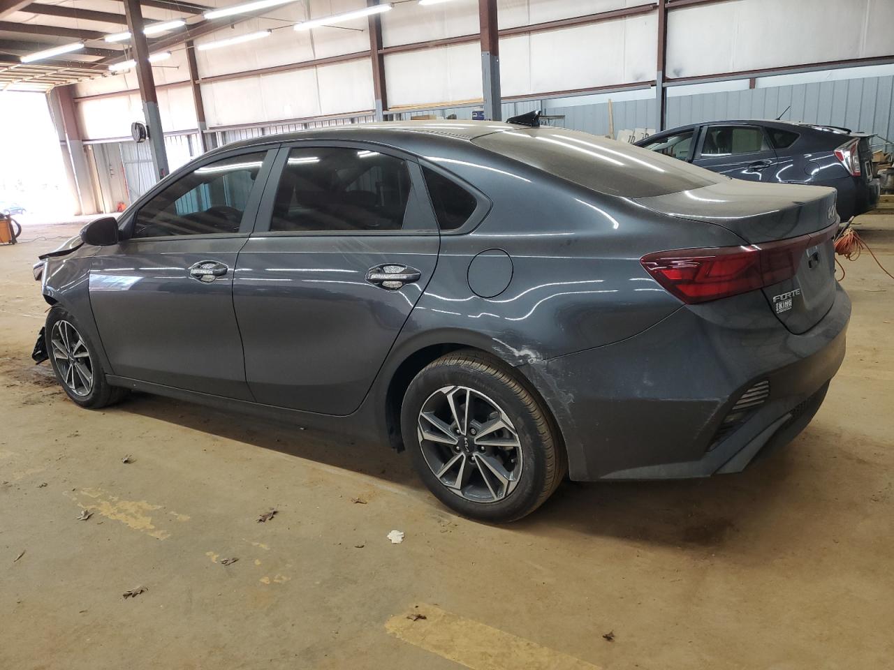 2024 Kia Forte - Image 2