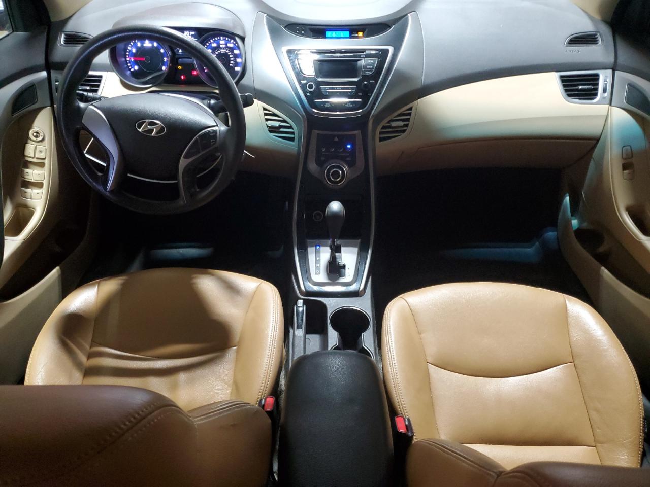 2013 Hyundai Elantra - Image 8