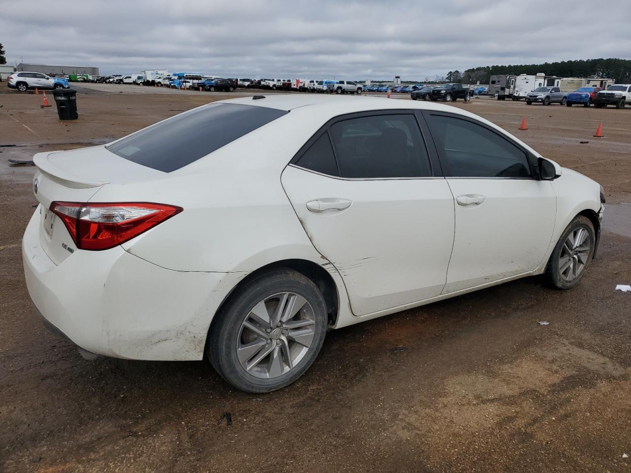 2014 Toyota Corolla - Image 3