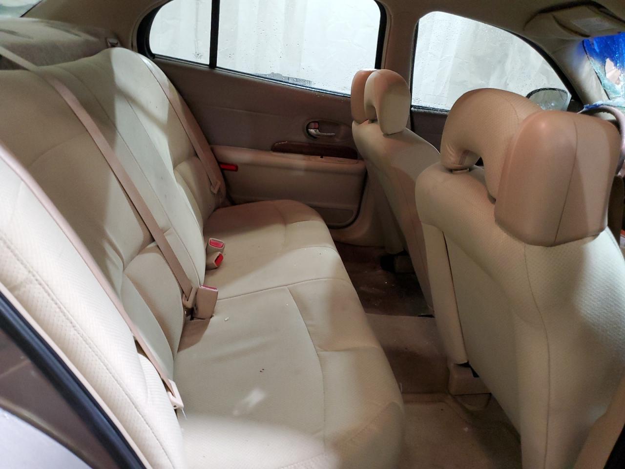2004 Buick LeSabre - Image 10