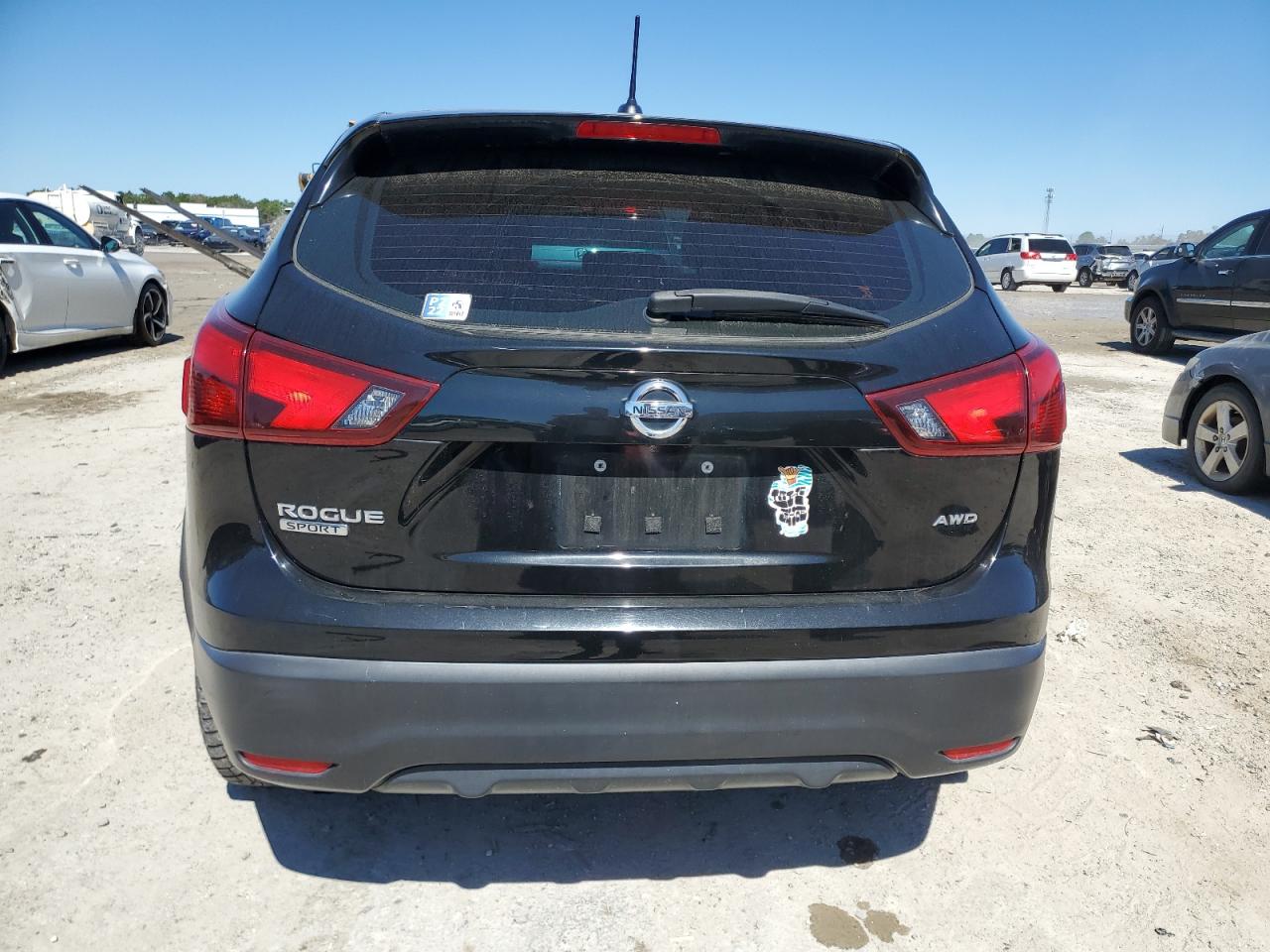 2019 Nissan Rogue - Image 6