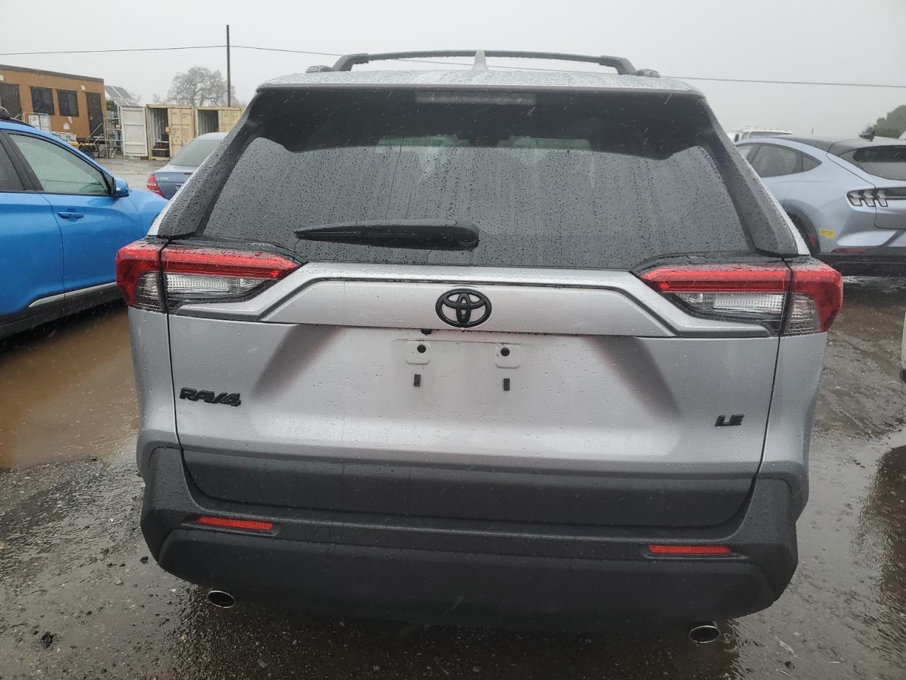 2019 Toyota RAV 4 - Image 6