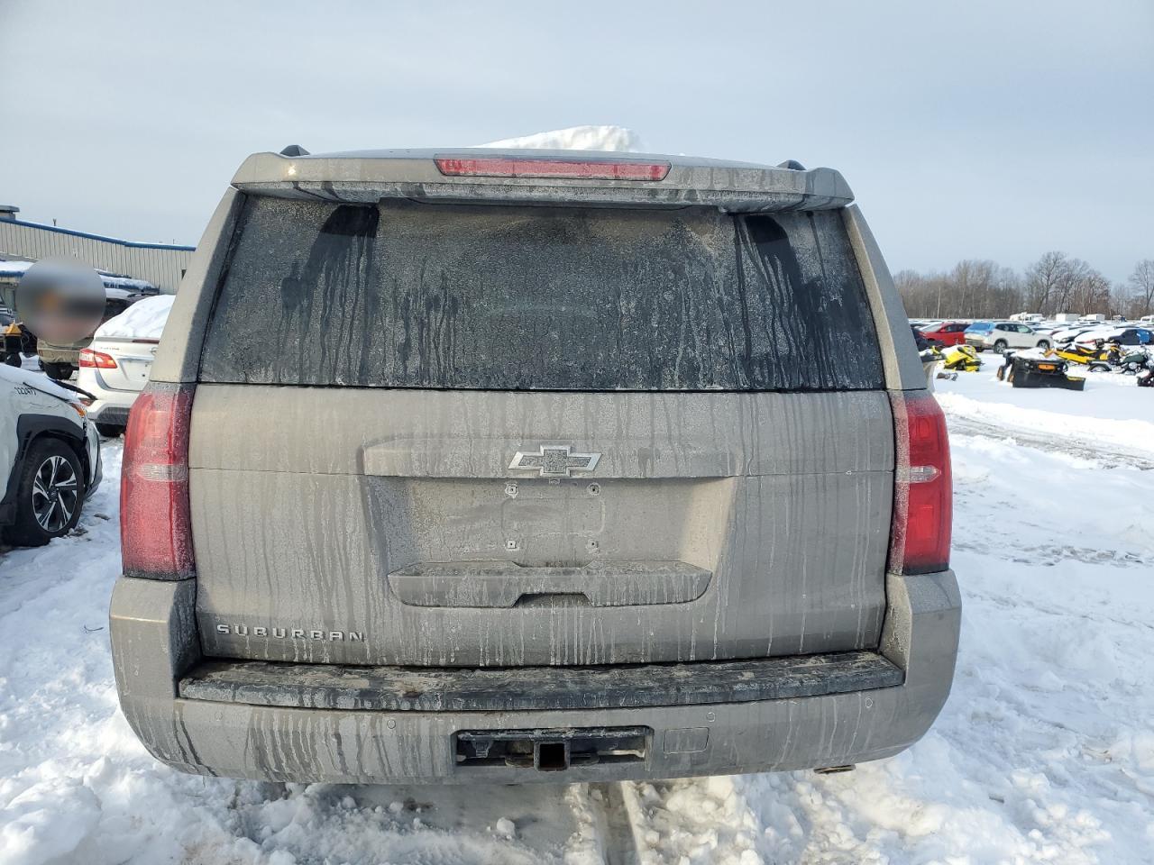 2019 Chevrolet Suburban - Image 6