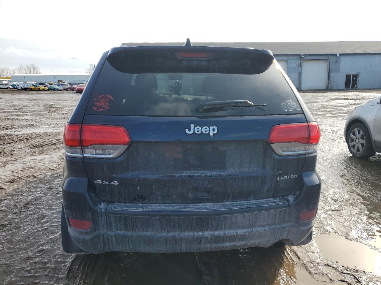 2017 Jeep Grand Cherokee - Image 6