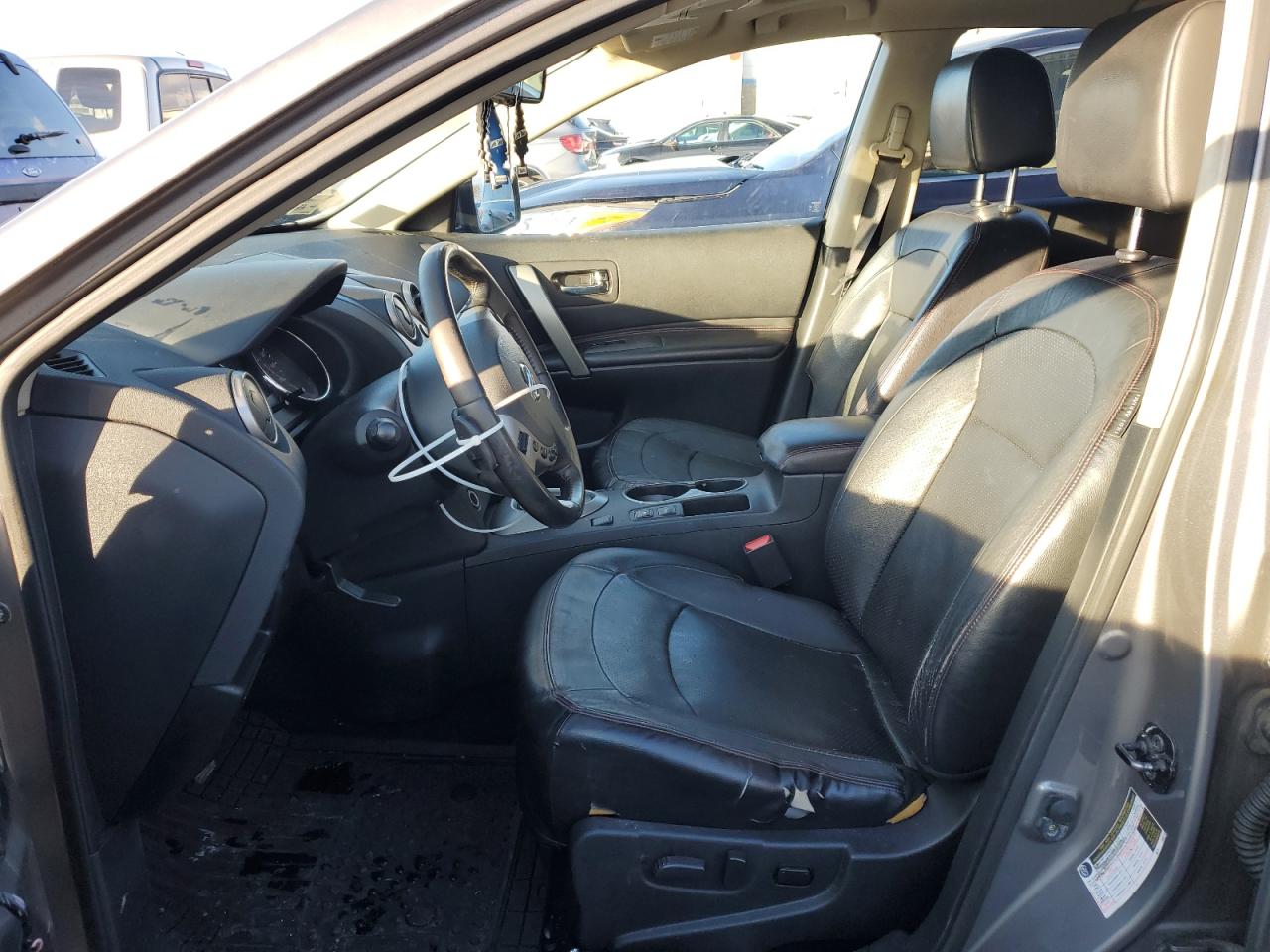 2012 Nissan Rogue - Image 7