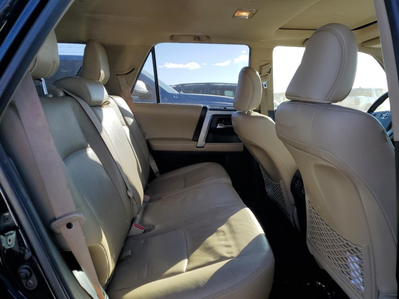 2015 Toyota 4Runner - Image 11