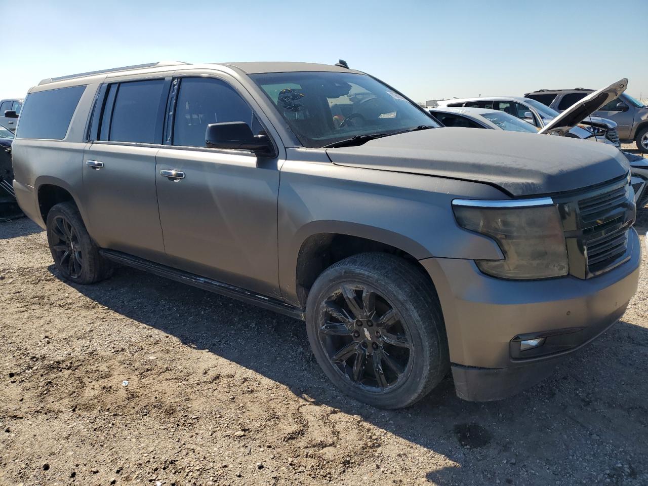 2015 Chevrolet Suburban - Image 4