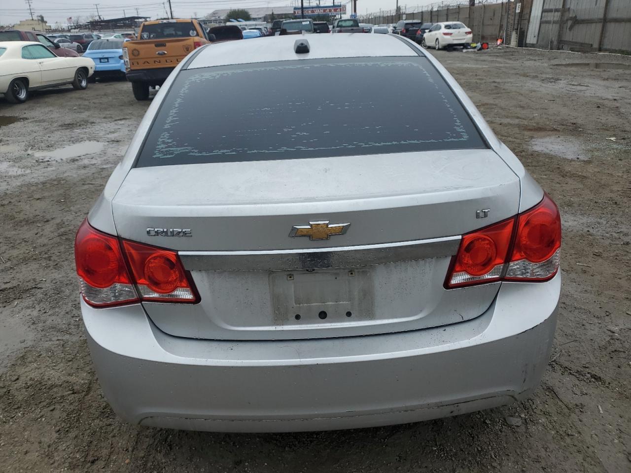 2016 Chevrolet Cruze - Image 6