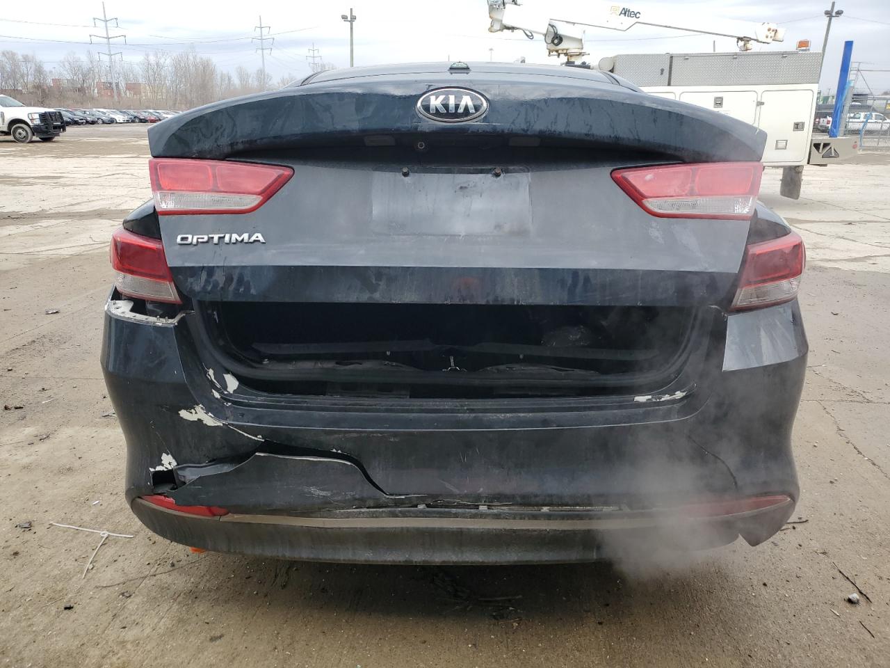2016 Kia Optima - Image 6