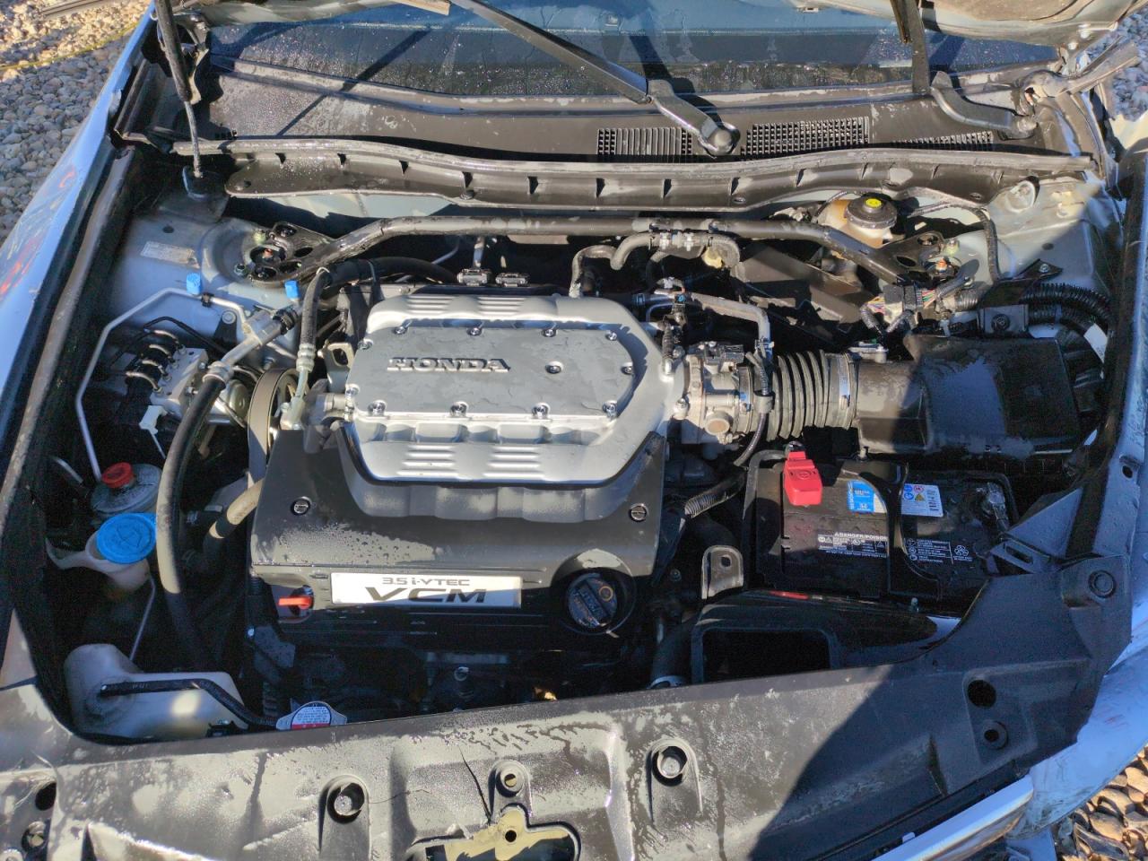 2012 Honda Accord - Image 11