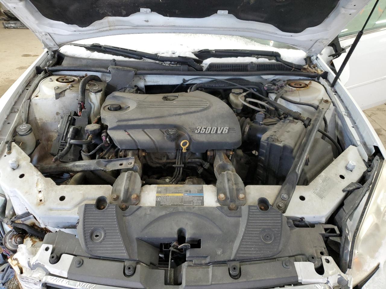 2010 Chevrolet Impala - Image 11