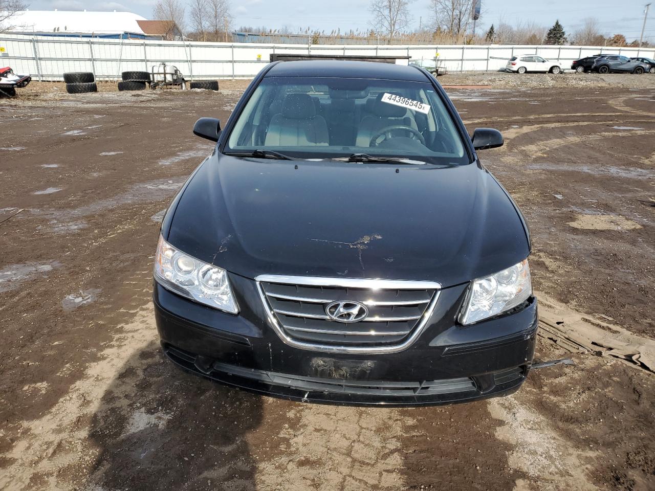 2009 Hyundai Sonata - Image 5