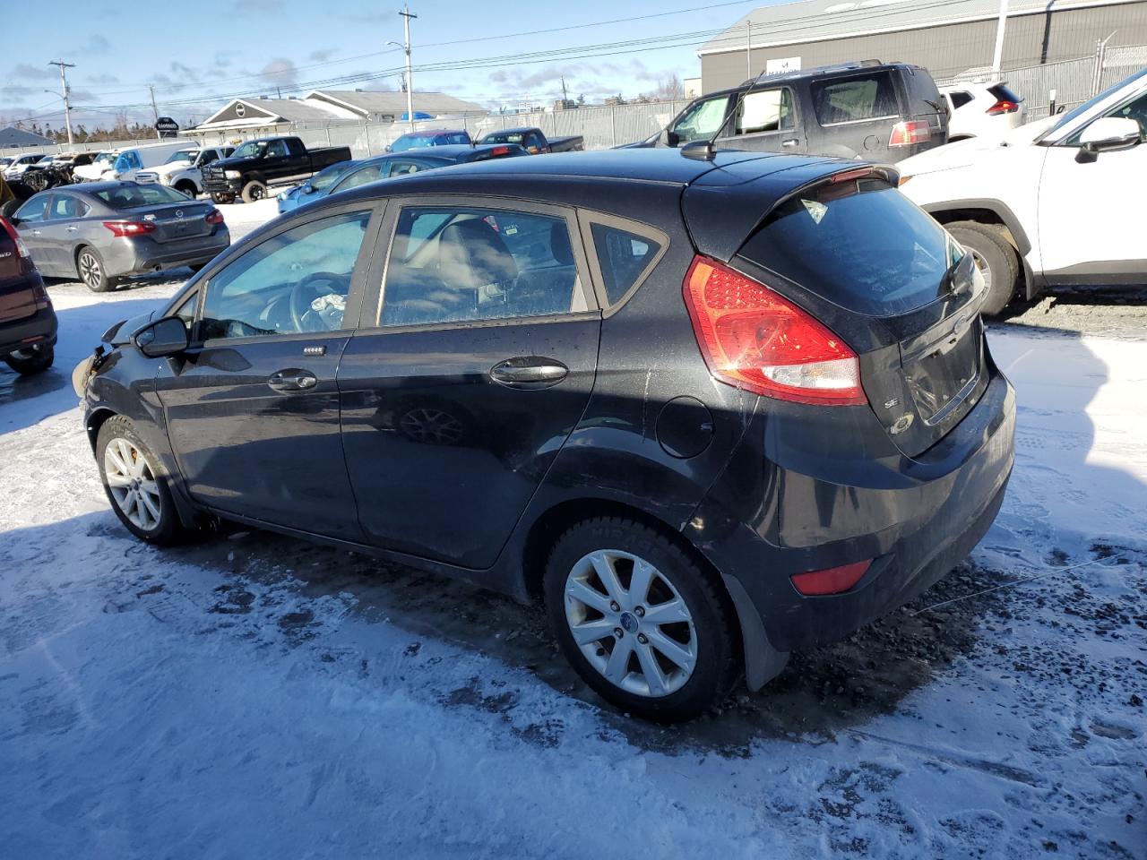 2013 Ford Fiesta - Image 2