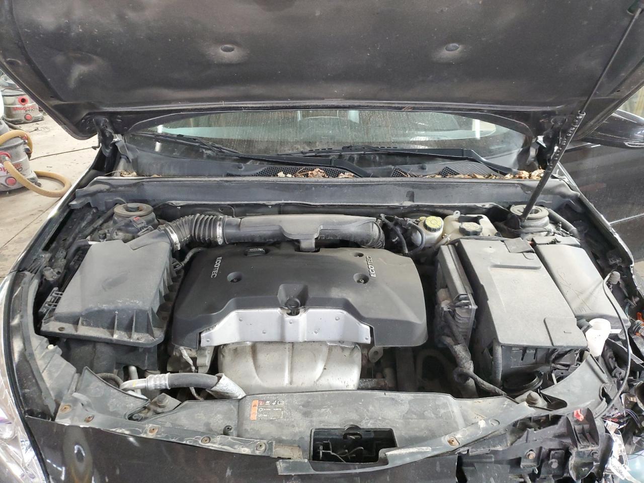 2015 Chevrolet Malibu - Image 11