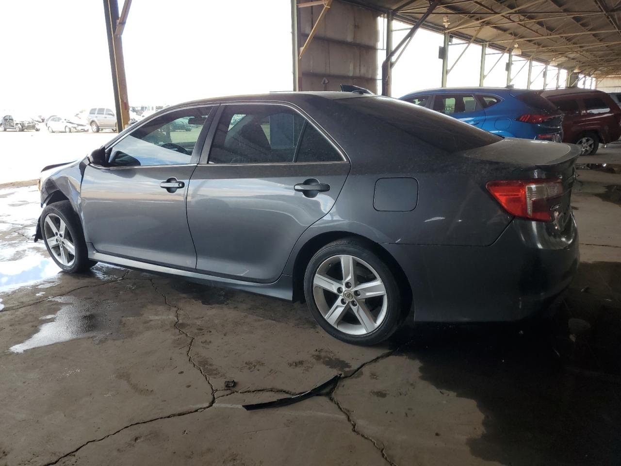 2013 Toyota Camry - Image 2