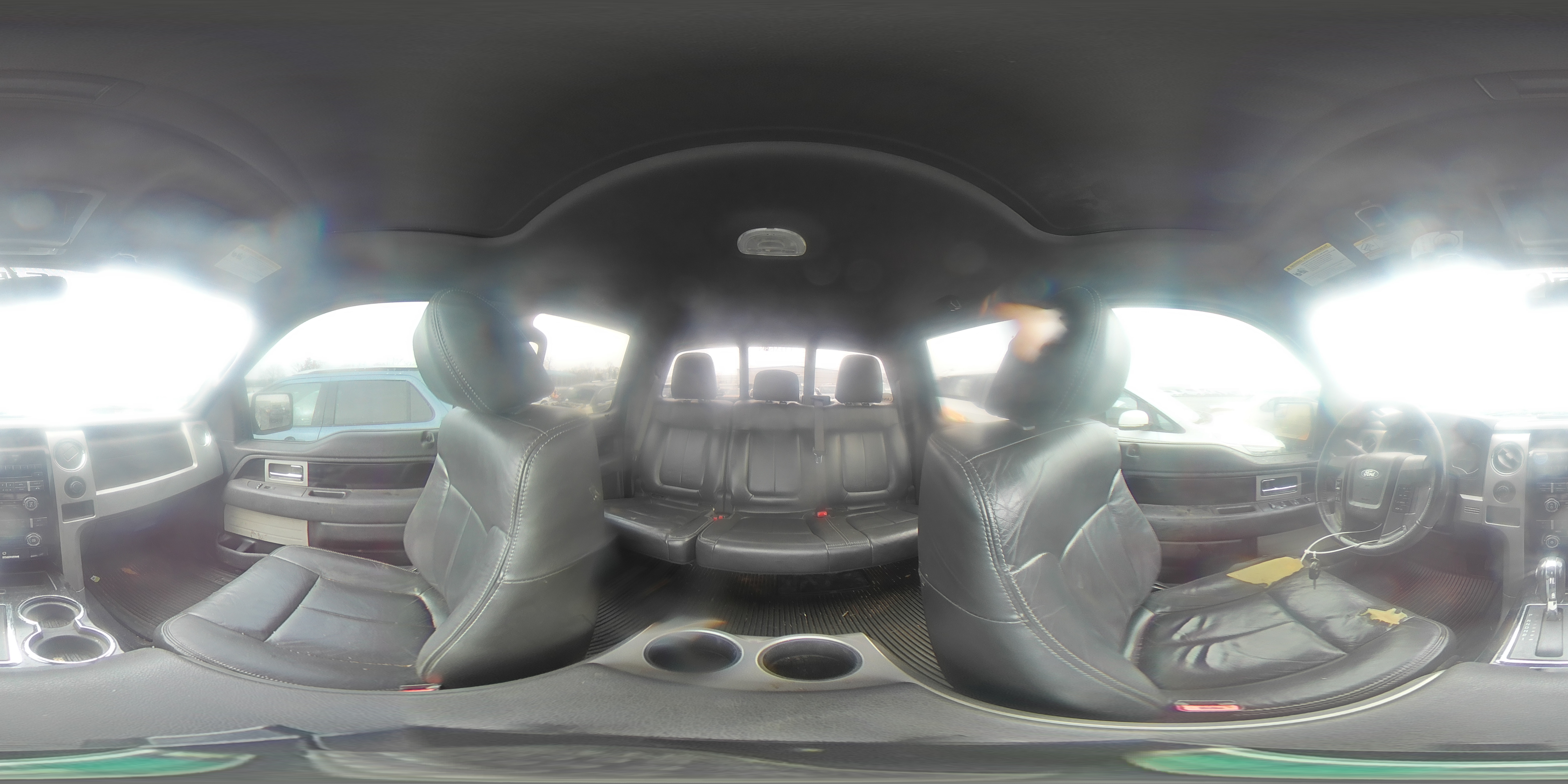 2011 Ford F-150 - Image 13